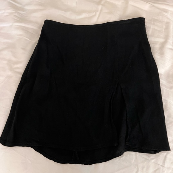 Reformation Dresses & Skirts - Reformation Black Margot Mini Skirt